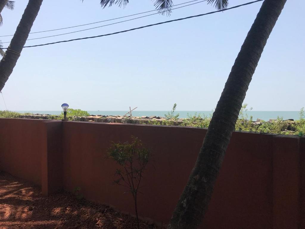 Kizhunna Rock Beach House Kannur Zewnętrze zdjęcie